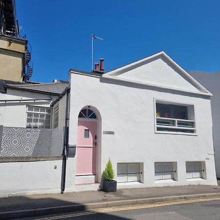 Quirky Seaside Family Cottage Walk To The Waves! Brighton Luaran gambar