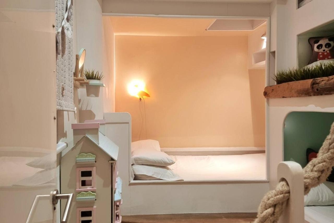 Quirky Seaside Family Cottage Walk To The Waves! Brighton Luaran gambar