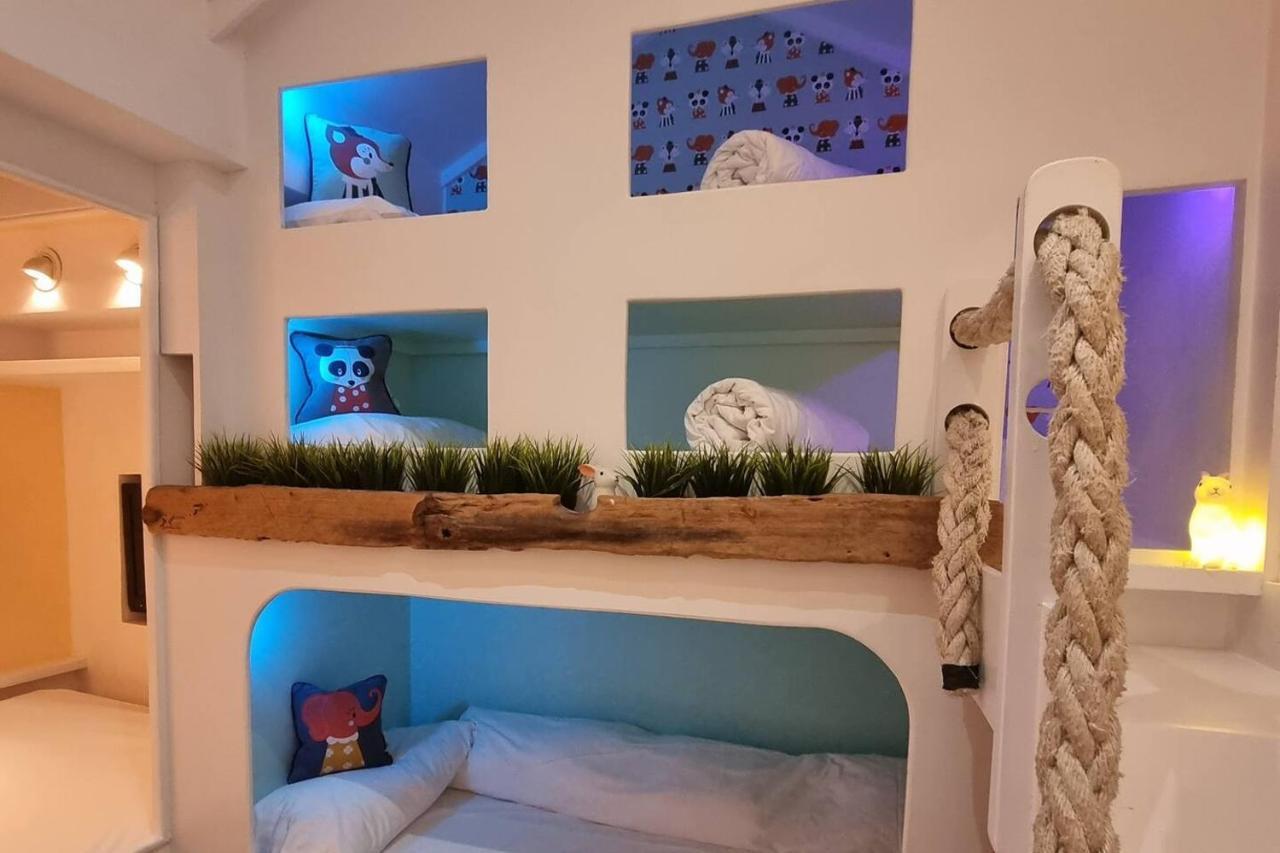 Quirky Seaside Family Cottage Walk To The Waves! Brighton Luaran gambar